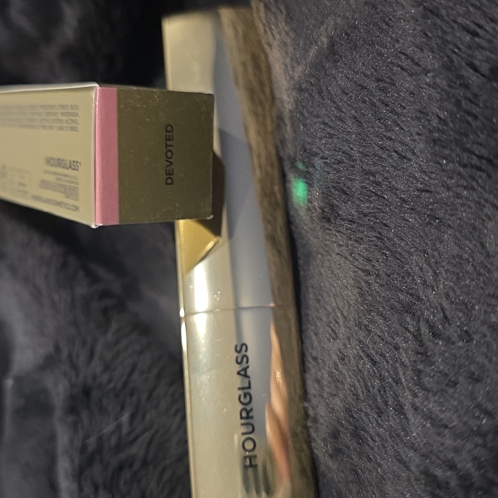 Hourglass Vanish Blush Stick NIB devoted